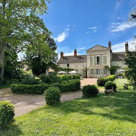 ジヴリ Cote Park Bed & Breakfast エクステリア 写真