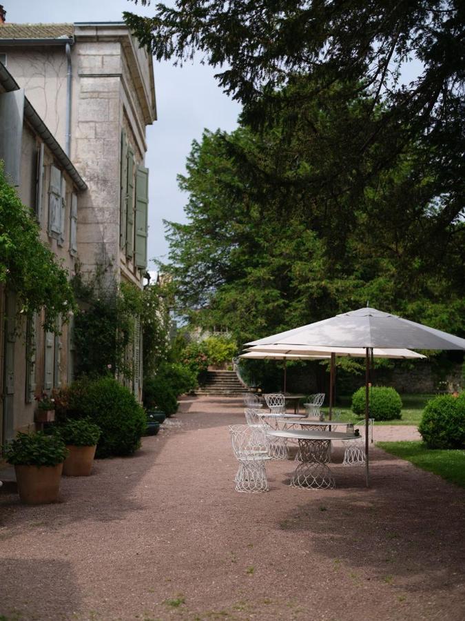 ジヴリ Cote Park Bed & Breakfast エクステリア 写真