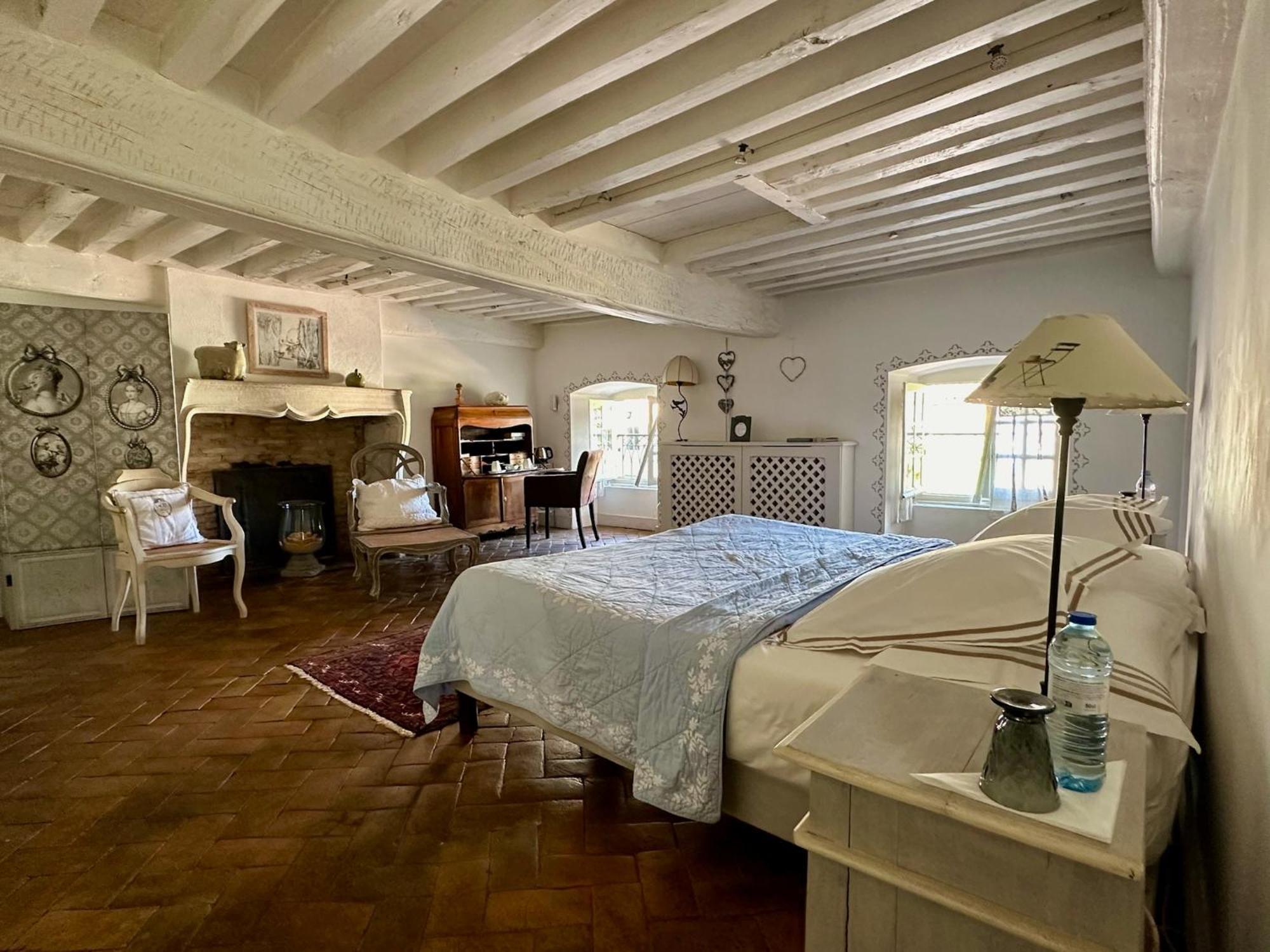 ジヴリ Cote Park Bed & Breakfast エクステリア 写真