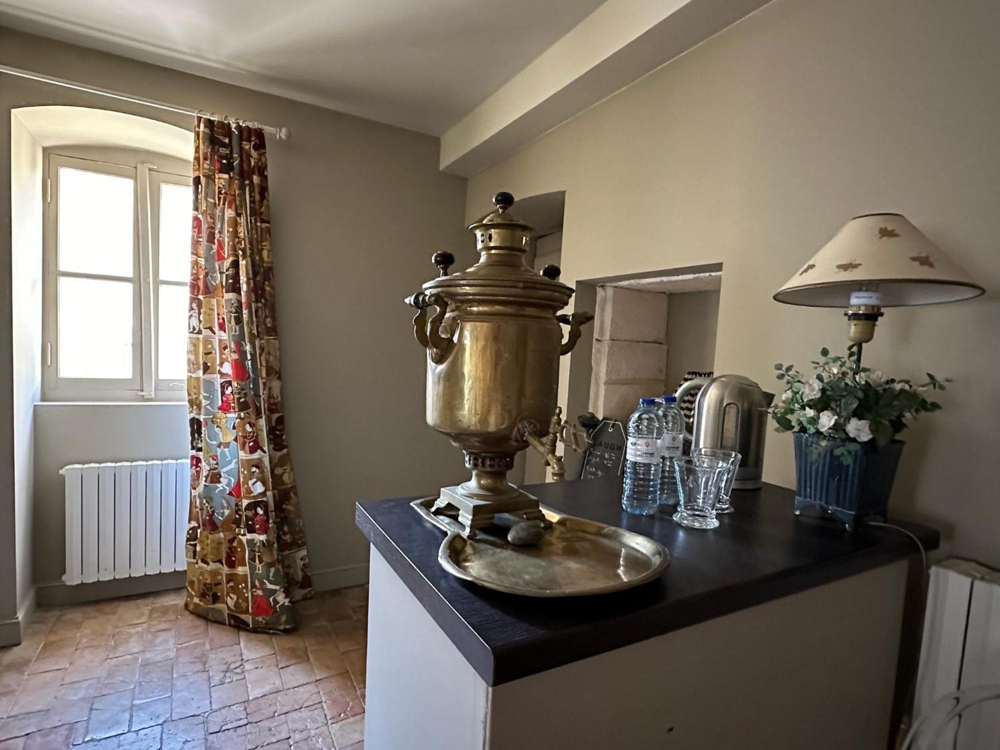 ジヴリ Cote Park Bed & Breakfast エクステリア 写真