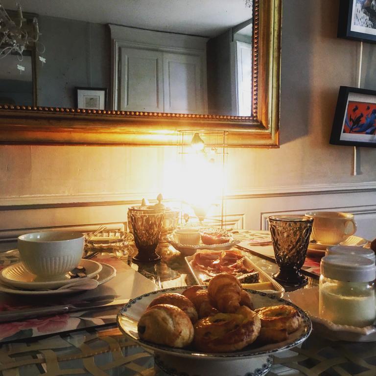 ジヴリ Cote Park Bed & Breakfast エクステリア 写真